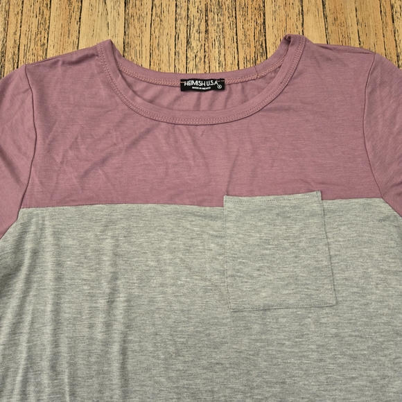 Hanes‎ Women's Purple and Gray Colorblock Top - Picture 2 of 9